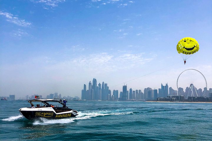 Jumeirah Beach Parasailing Experience in Dubai